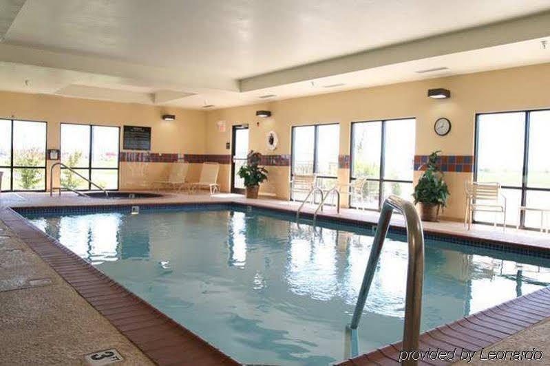 Hampton Inn By Hilton Litchfield Экстерьер фото