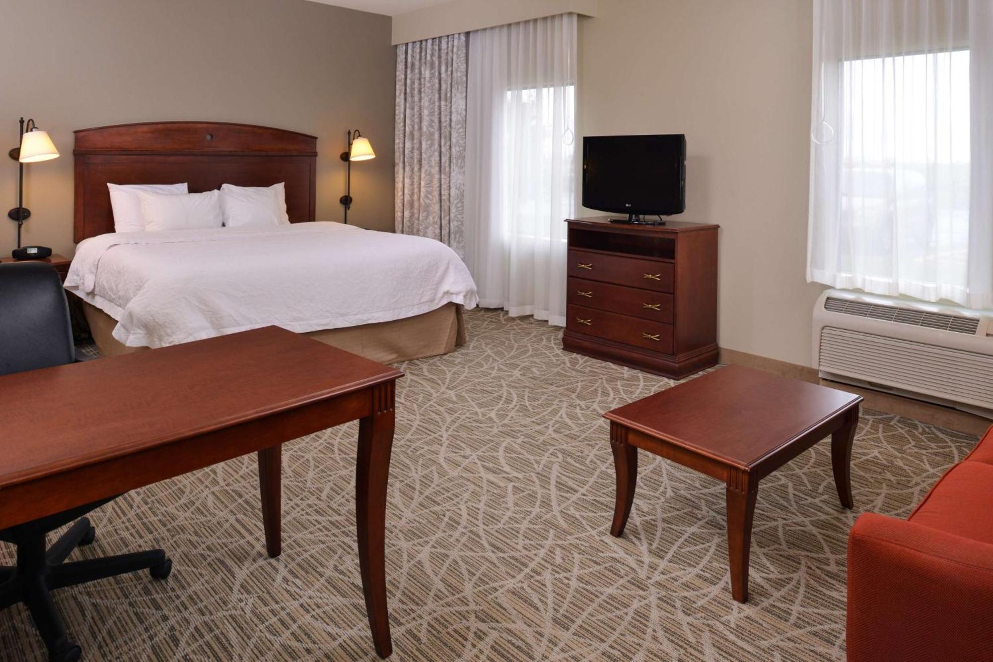 Hampton Inn By Hilton Litchfield Экстерьер фото