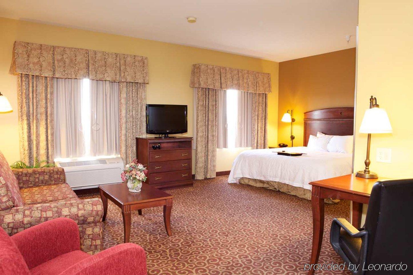 Hampton Inn By Hilton Litchfield Экстерьер фото